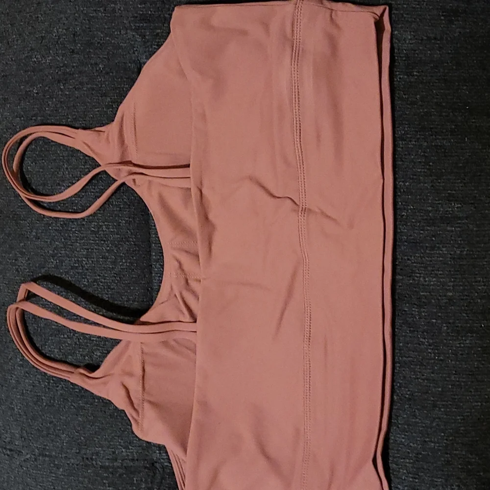 TrainingGirl Racerback Sports Bra - Picture 3 of 5
